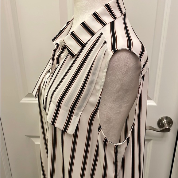 Worthington Black and White Boxy Button Down Shirt Pockets Striped - Picture 4 of 13